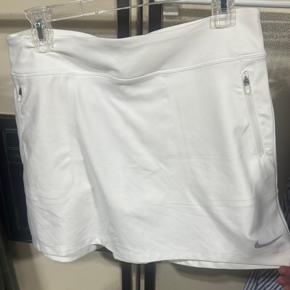 Nike White Sports Skirt with Zip Pockets